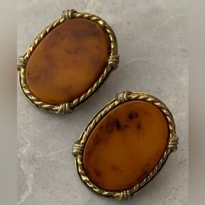 Star Oval Bakelite Clip On Earrings